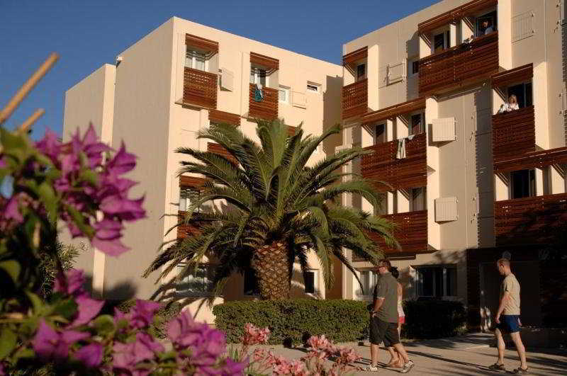 Vacancéole - Résidence L'ile D'or Appart hôtel La Londe-les-Maures